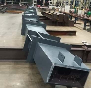 Double-curved box girder