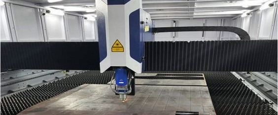 6 kW laser cutter