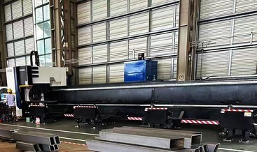 12 kW tube laser