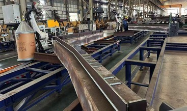 Welding Robot at the JJHI plant